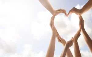 چگونه خیریهها به جوامع جان تازه میدهند
